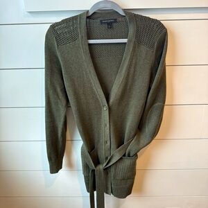Banana Republic size small knit olive green cardigan with buttons and tie waist